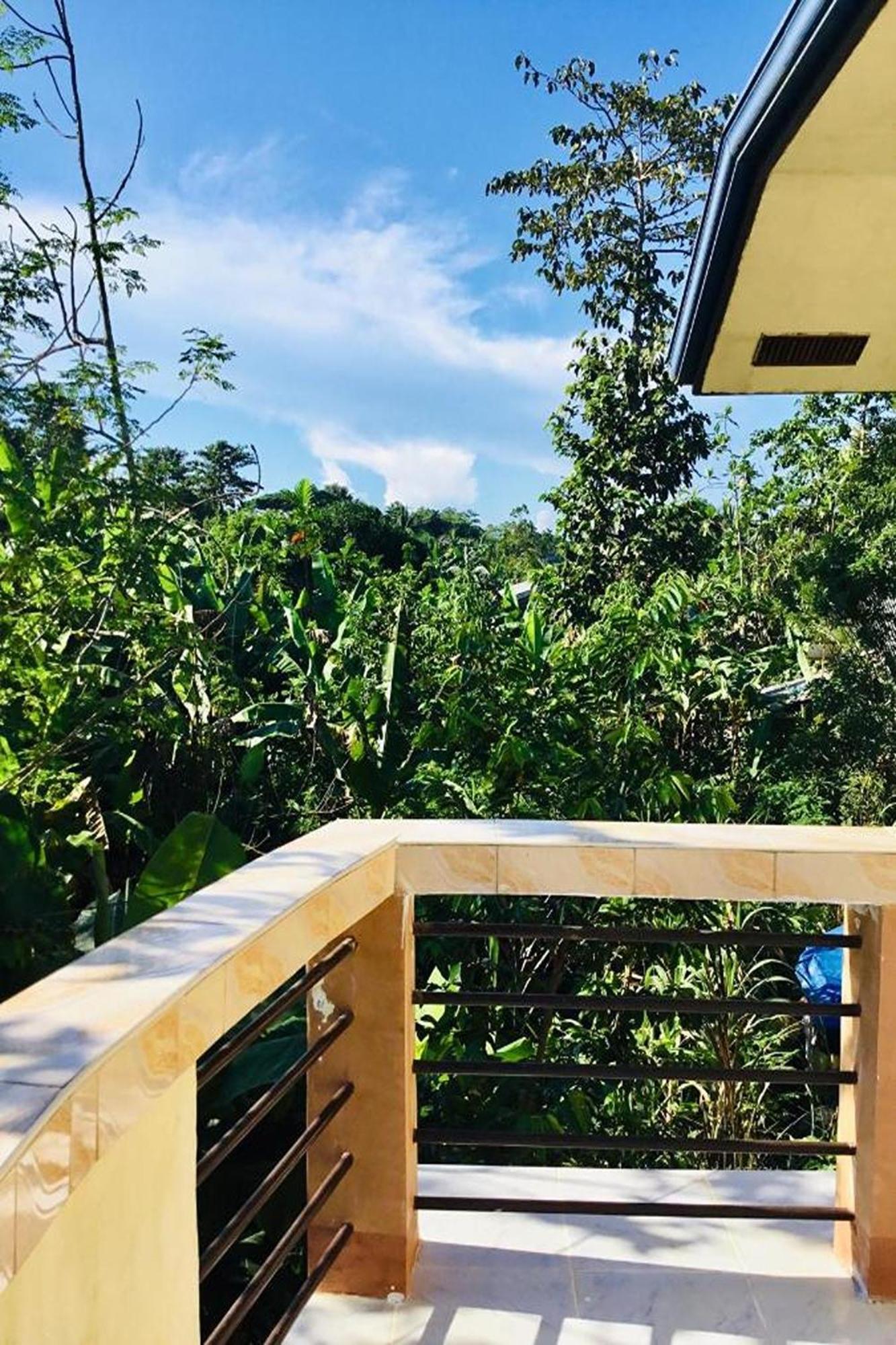 Larosa Hostel Puerto Princesa Zewnętrze zdjęcie