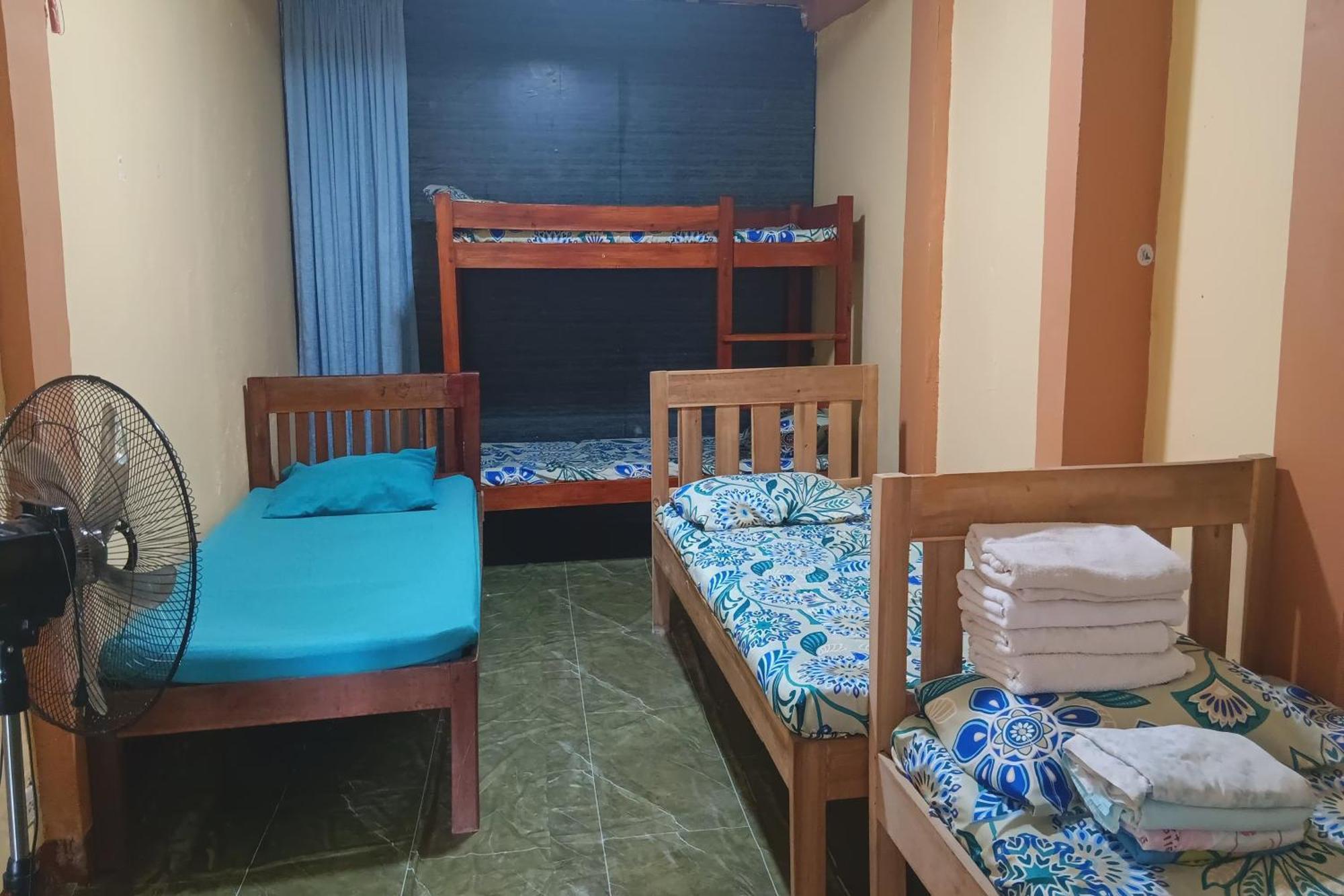 Larosa Hostel Puerto Princesa Zewnętrze zdjęcie