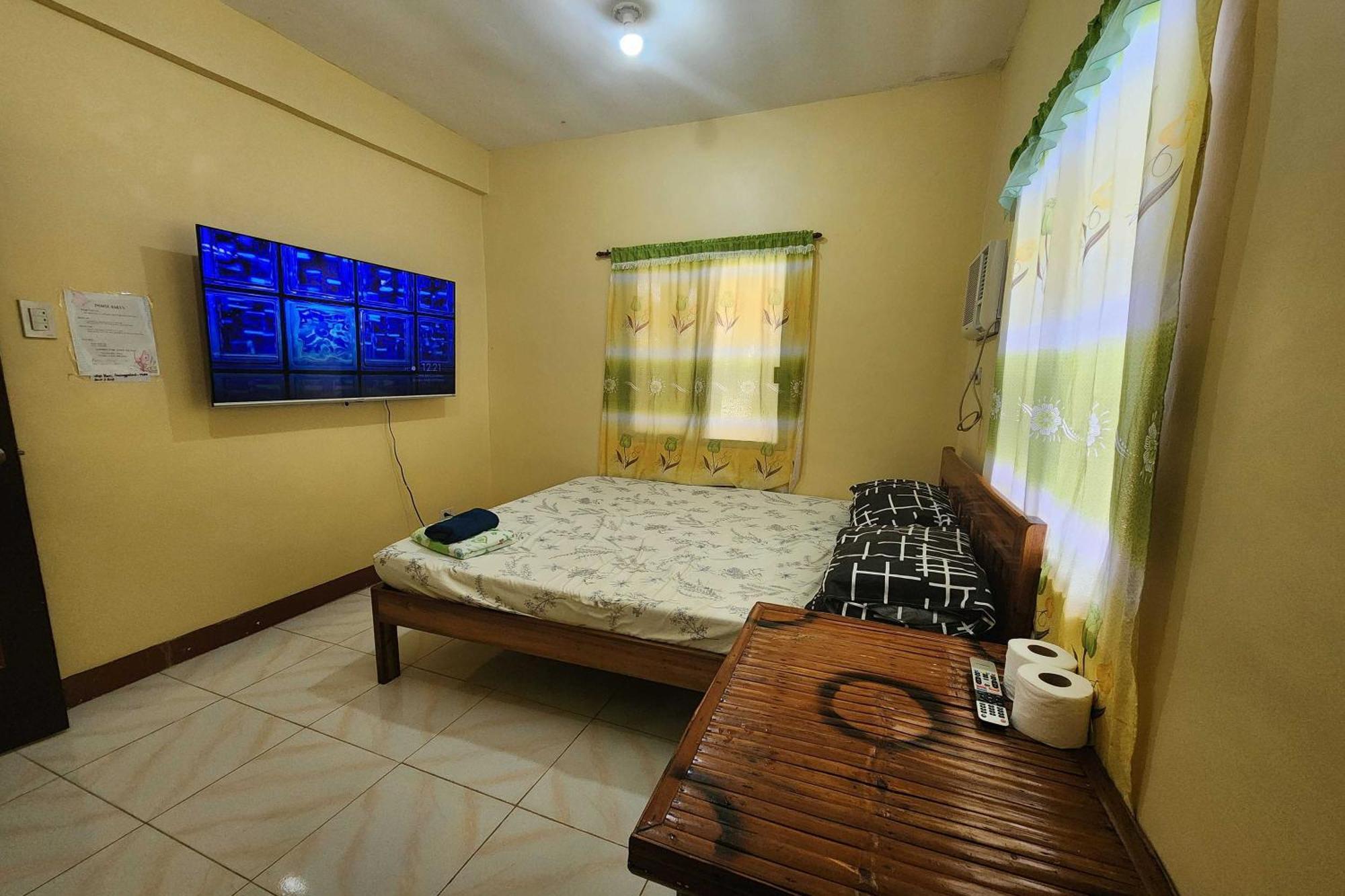 Larosa Hostel Puerto Princesa Zewnętrze zdjęcie