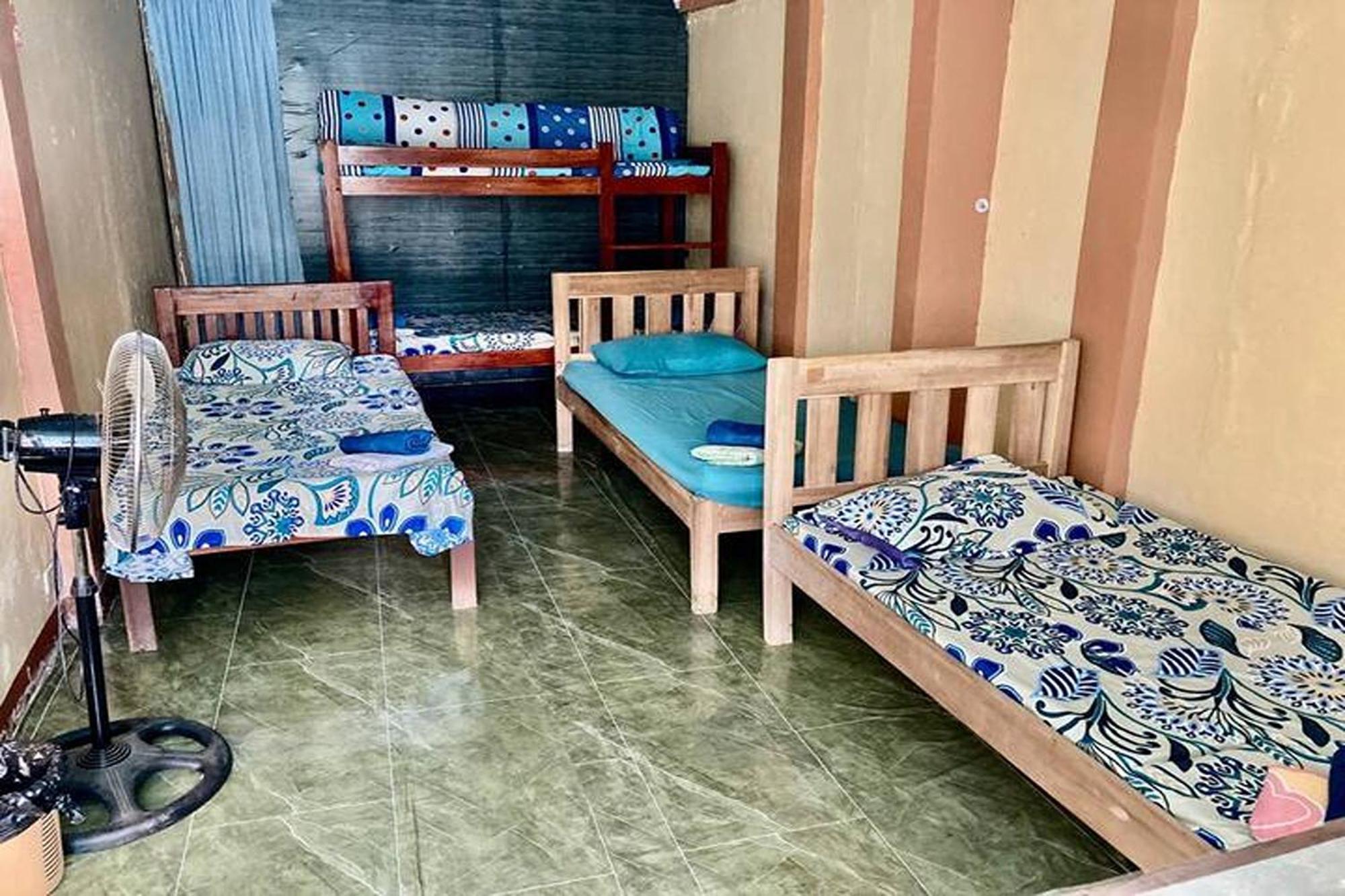 Larosa Hostel Puerto Princesa Zewnętrze zdjęcie